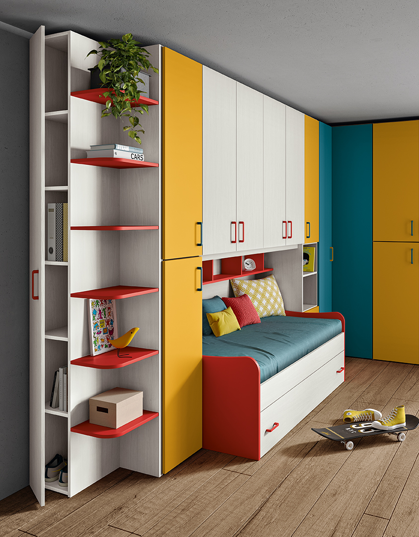 MCS_Omnia_comp_zona_ponti_01_adolescenti_vista_mensole_anta_aperta_pp